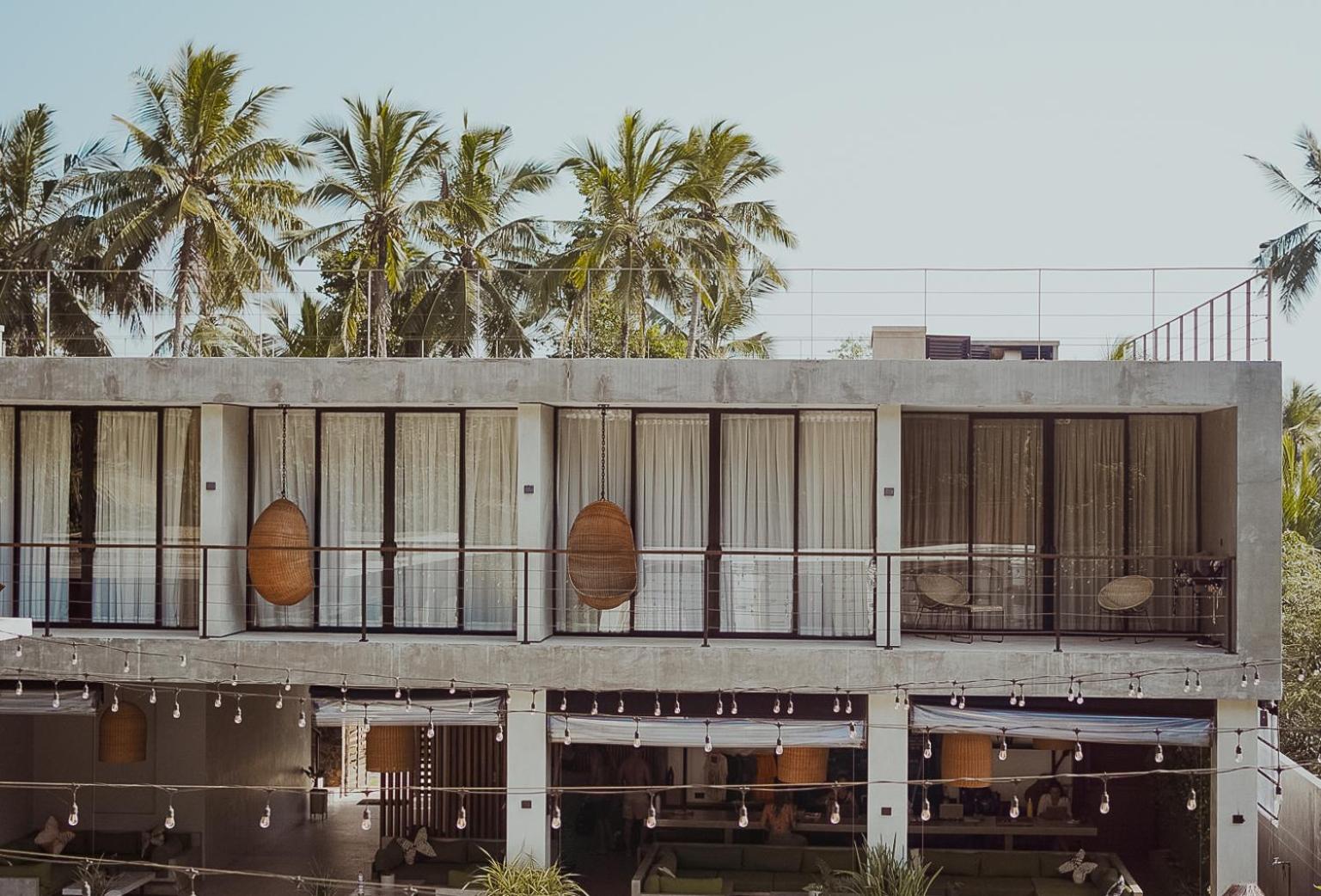 The Salty Pelican Yoga & Surf Retreat Dikwella Eksteriør bilde